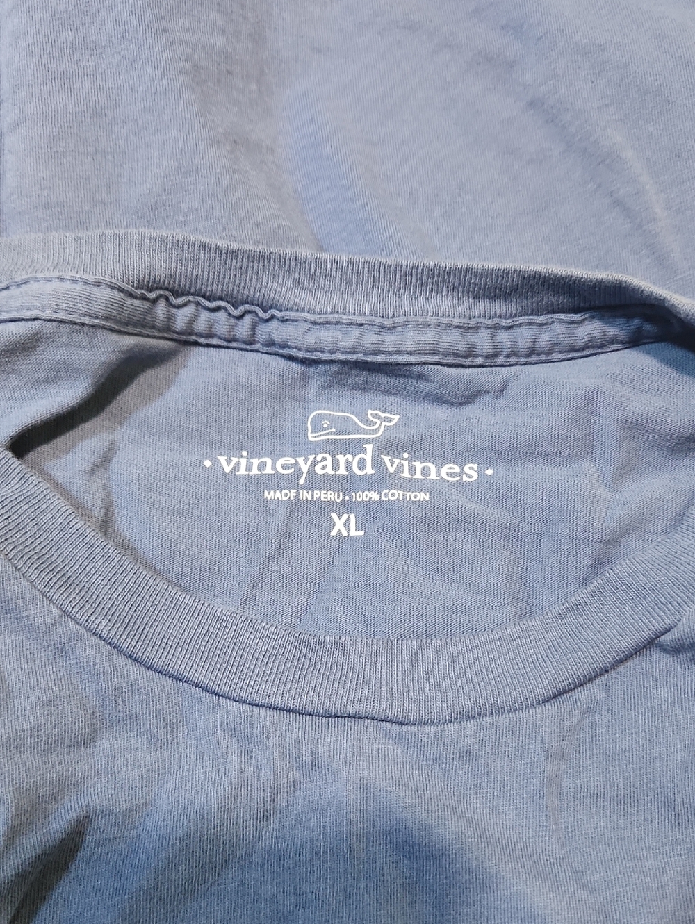 Vineyard Vines Men's Holiday Long Sleeve. Size XL. - Picture 3 of 5